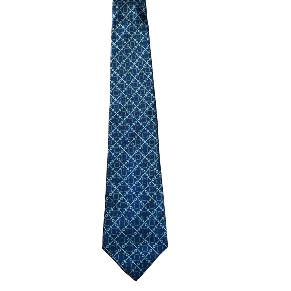 Luciano Toscani The Tie Bar 100% silk tie. Blue, horse bit pattern. Like new